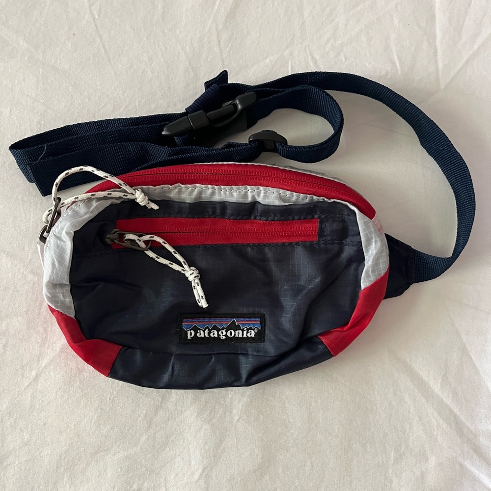 Patagonia Ultra Light Black Hole Hip Pack